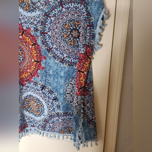 Yincro 8 Blue Multicolored Mandala Print Coverup Swimsuit V-neck Women's Top - Picture 5 of 10